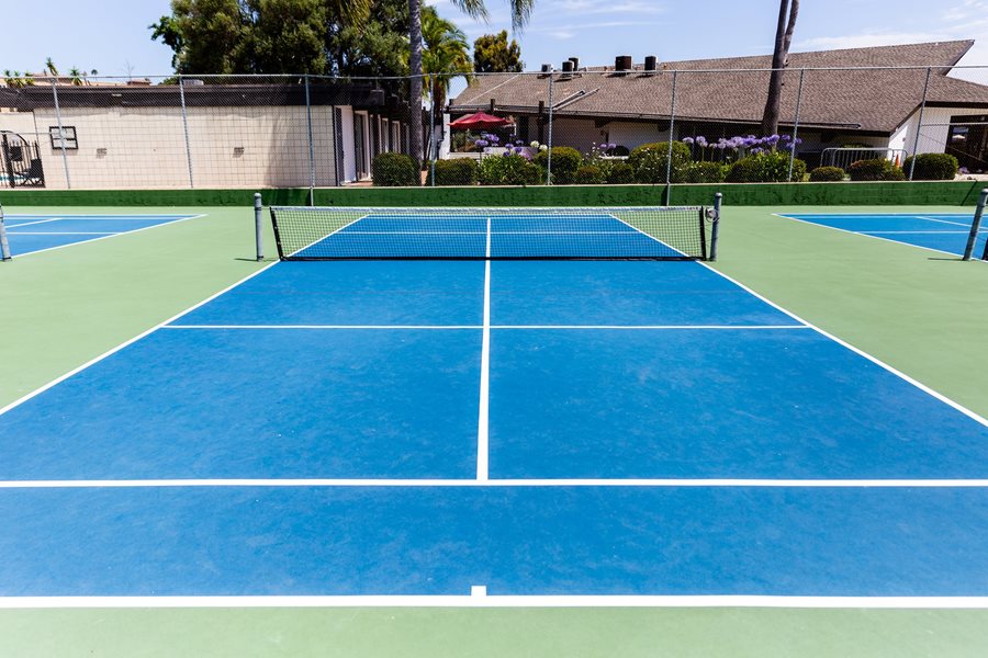 TennisCourts-2.jpg